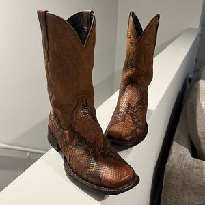 Tecovas size 10 “the Blake” limited release python skin cowboy boots